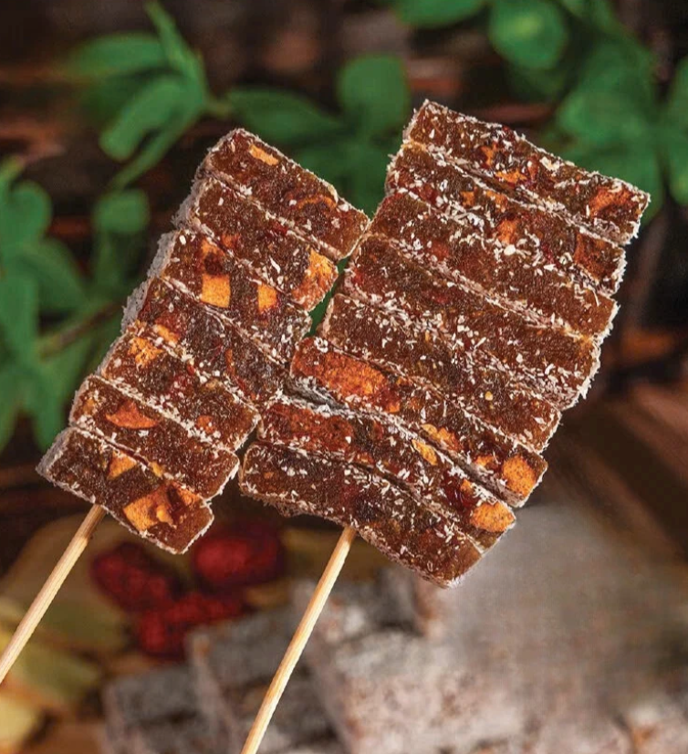 BÁNH GỪNG TÁO ĐỎ