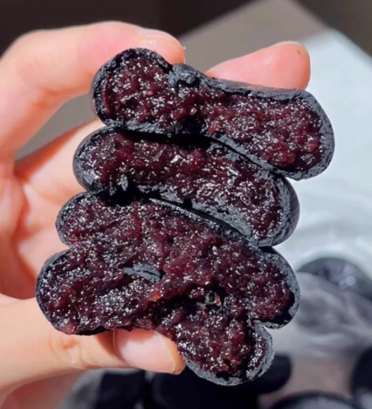 Bánh Gạo Lức Dâu Tằm Không Đường Vị Ngọt Tự Nhiên, Thơm Ngon Mềm Dẻo. 1  túi 1 lbs