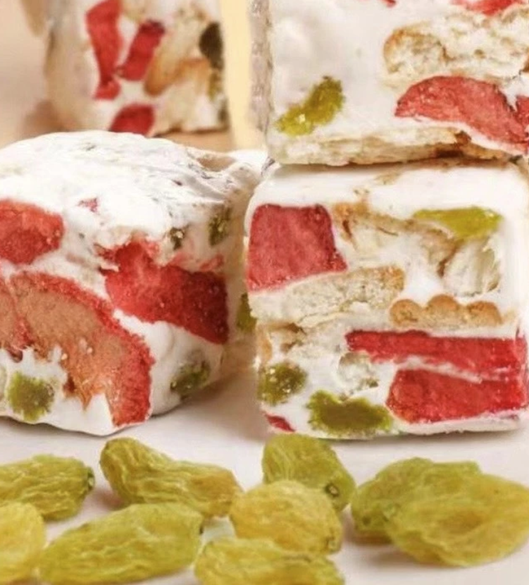 Bánh Sữa Dâu Tây